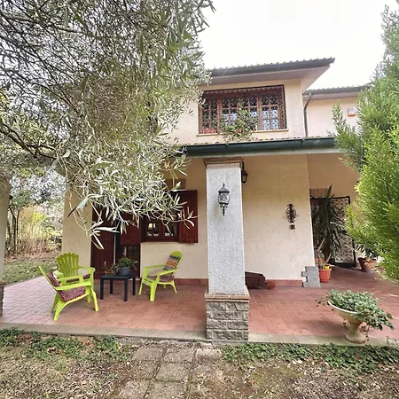 La Casa Nel Bosco Проживание в семье